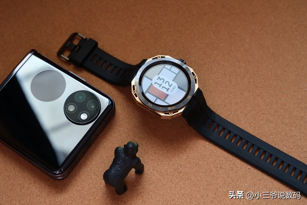 华为watchgtcyber新款表壳,华为watchgtcyber怎么换表壳