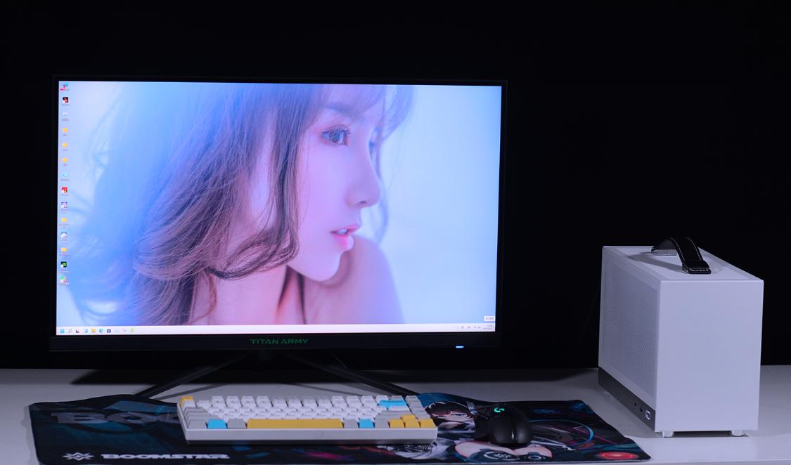 5000元itx主机加便携显示器,能吊打万元笔记本的itx主机