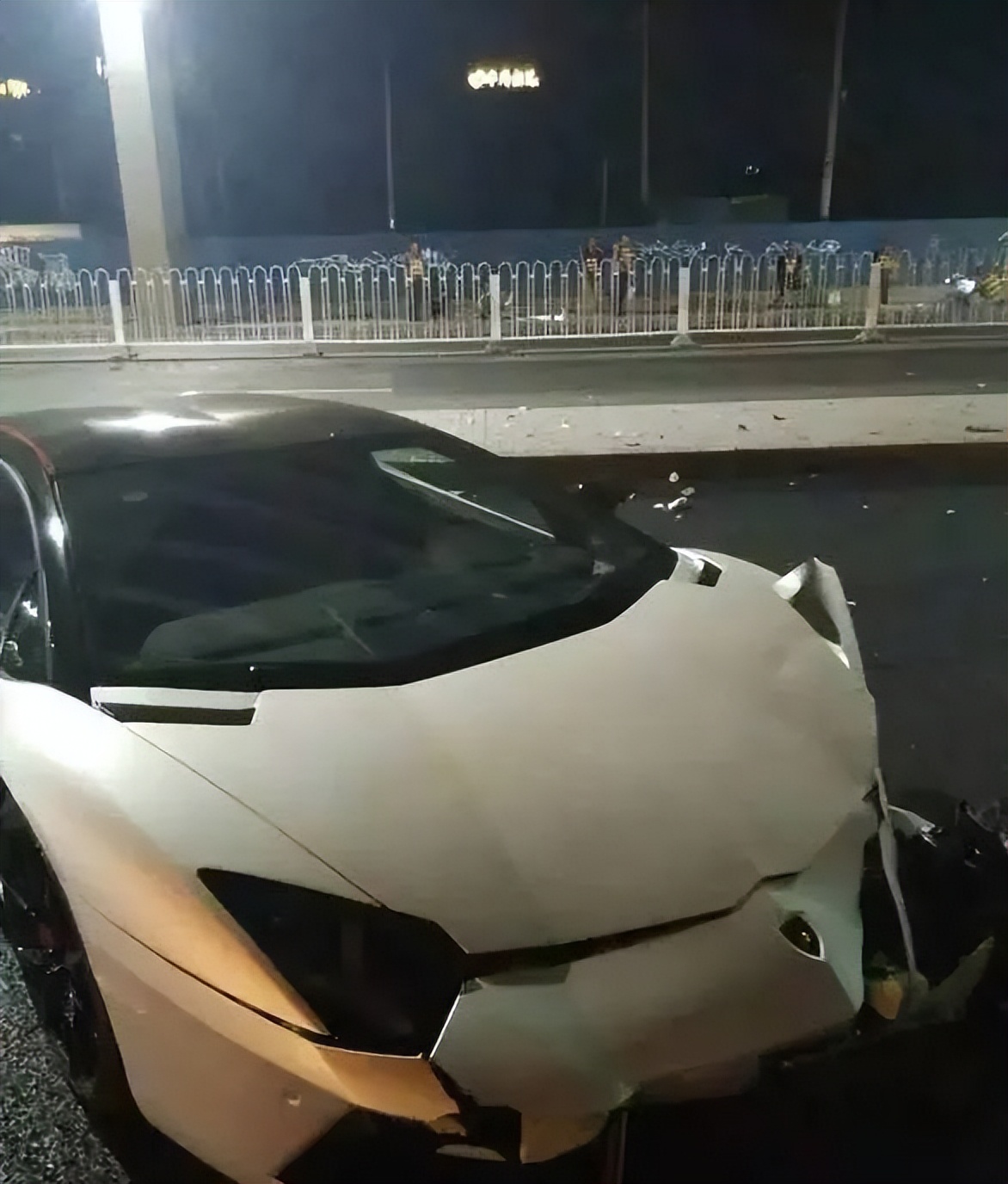 鏉庢槗宄版敼鍐欎簡铚滆渹鍓ф湰,鏉庢槗宄扮粡鍘嗕簡鍝簺鎸姌