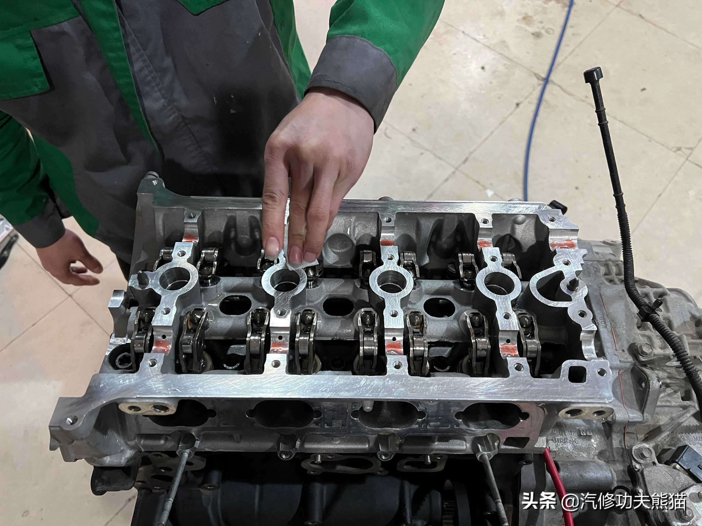 北京维修途观烧机油,途观9万公里严重烧机油原因