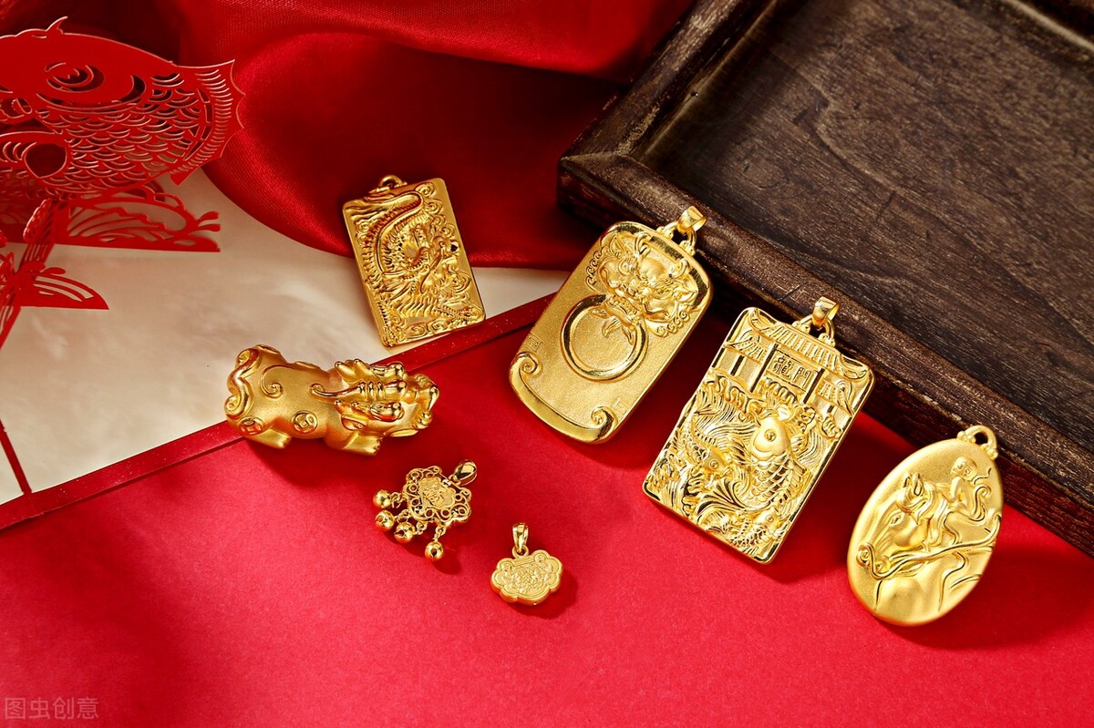 买三金去哪个珠宝店买比较划算,买三金是去批发买好还是金店好