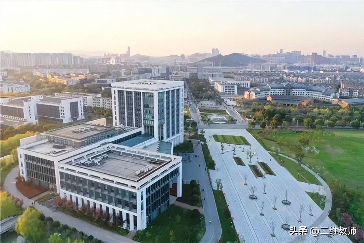 高考564分填志愿，江苏科技大学和苏州科技大学，到底如何选？