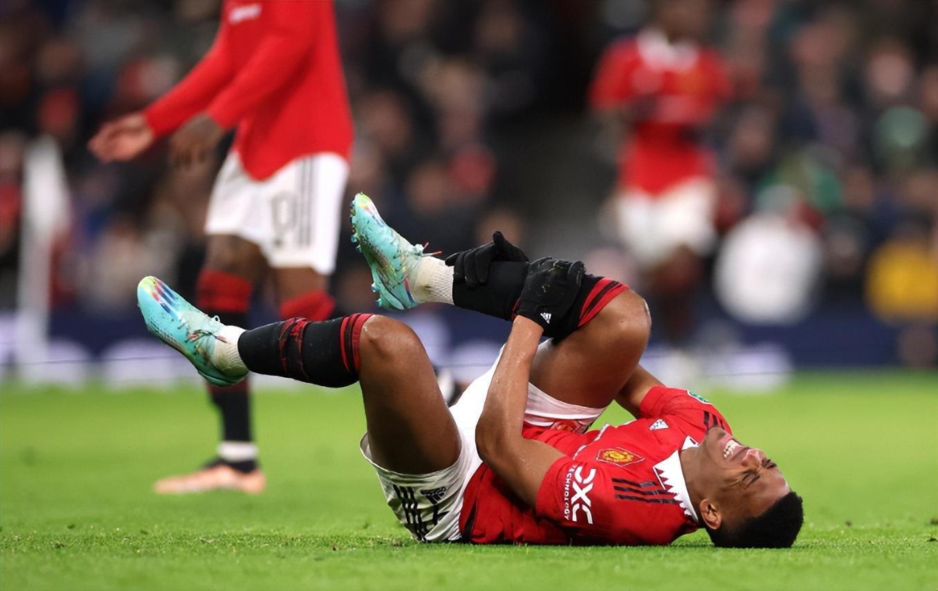 英超曼联3-1主场告捷,曼联1516赛季足总杯决赛