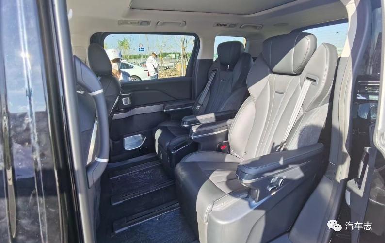 红旗商务mpvhm9低配,红旗全新mpv或将名为q9定位高端