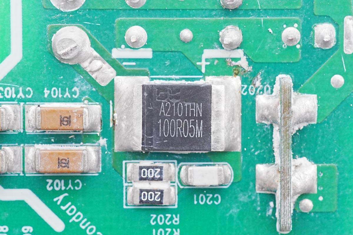 倍思氮化镓120w充电器拆解,倍思65w氮化镓红色版充电器拆解