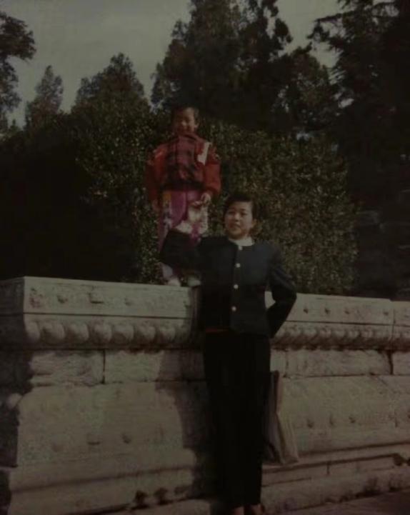 拜金女马诺现在结婚了吗,拜金女马诺带来的启示