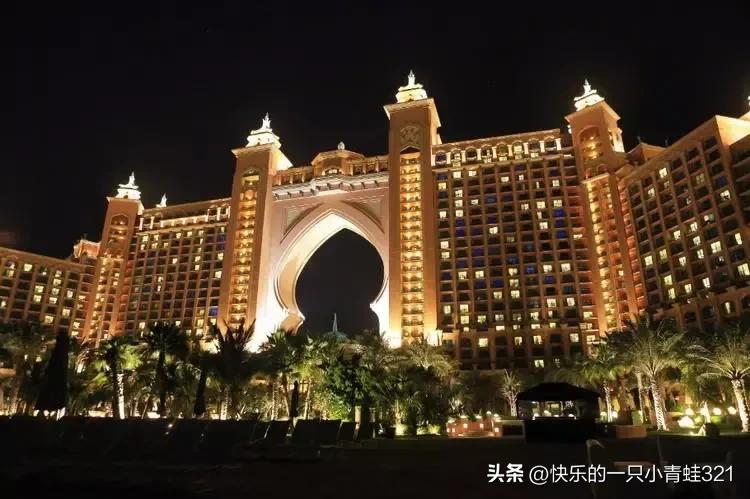 迪拜亚特兰蒂斯酒店阿卡桑餐厅,美女体验迪拜亚特兰蒂斯酒店