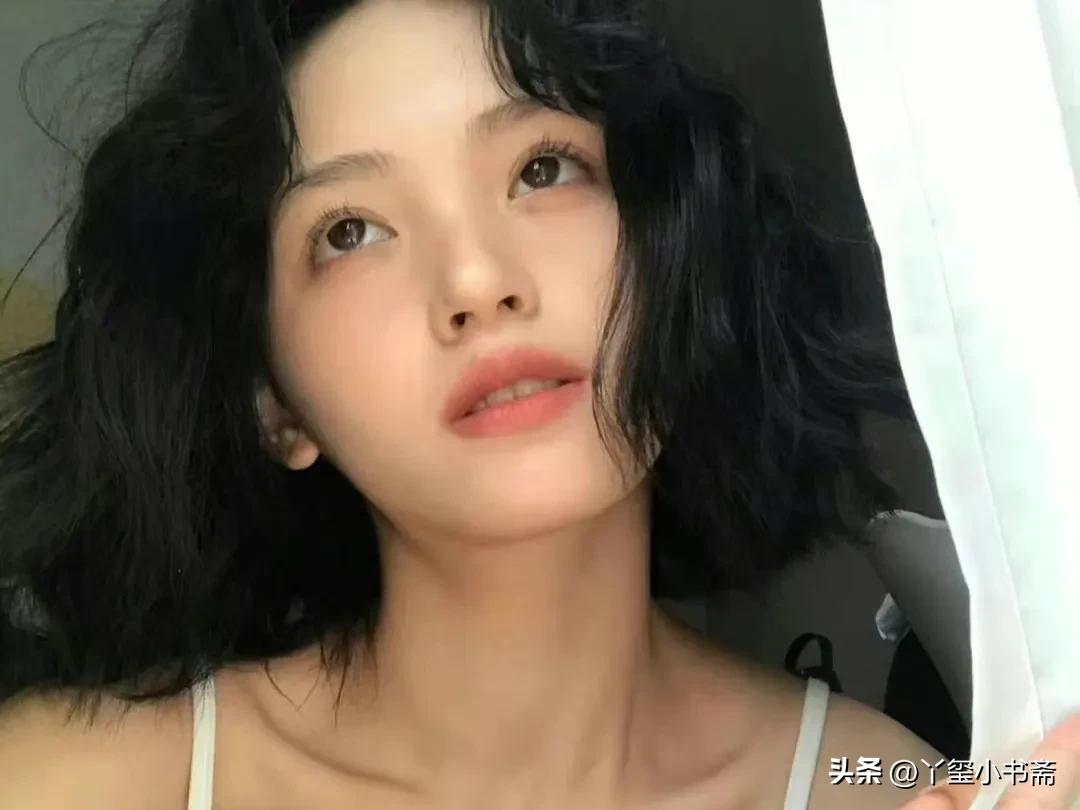 作为一个合作丈夫，他很合格。只是不爱我。