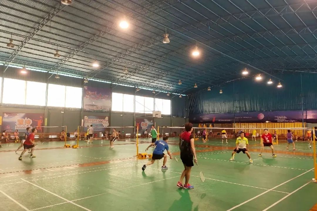 梧州免费体育场,梧州恒大体育场