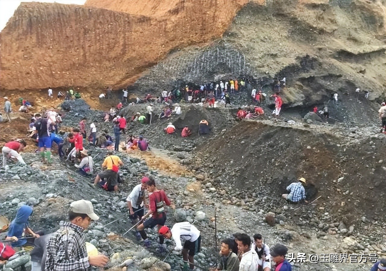 老外喜欢翡翠饰品吗,外国人喜欢的翡翠品种