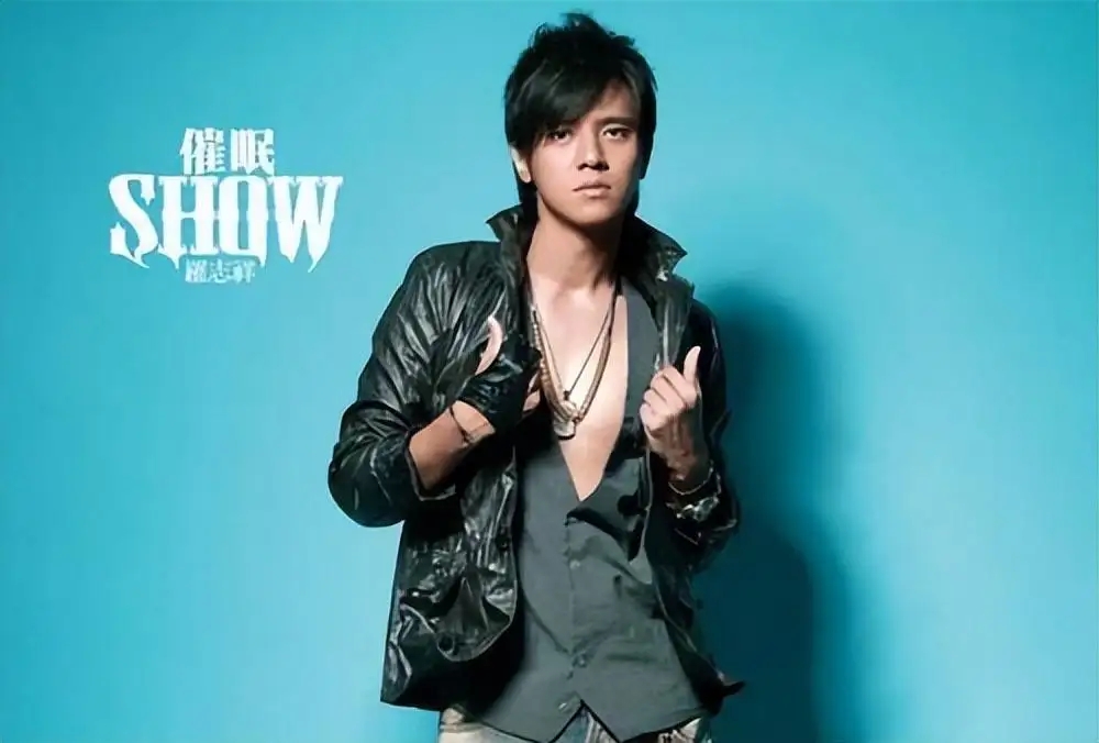 外人评价张艺兴的歌曲,专业人评价张艺兴的歌曲