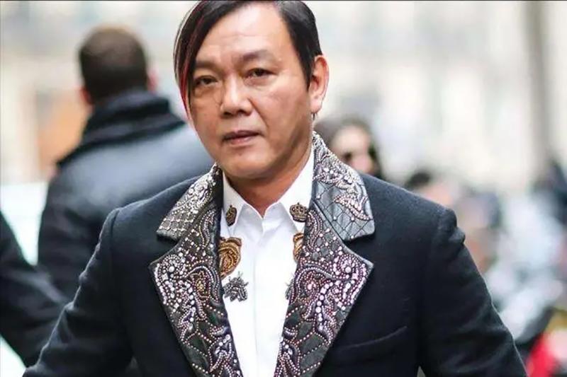 1983赌王别墅的劳斯莱斯,澳门新一代赌王30台劳斯莱斯