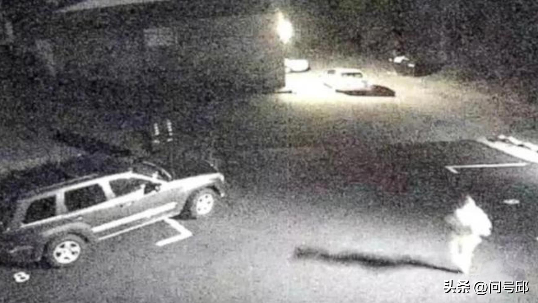 美国两女子绑架14岁少年,美国少女捅死56岁男子