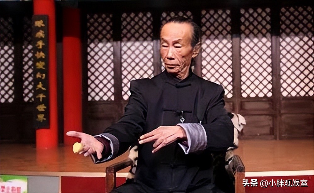 他是缩骨功唯一传人已练功,他是缩骨功唯一传人