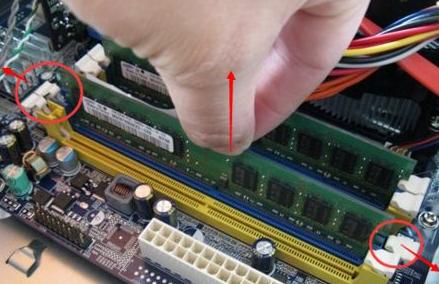 电脑主板不识别内存条怎么解决,主板不识别两个8g内存