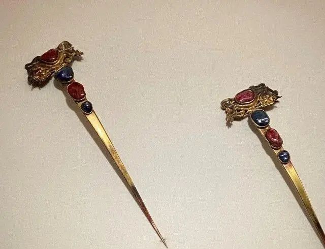 100年前的翡翠簪子,晚清翡翠玉簪子值钱吗