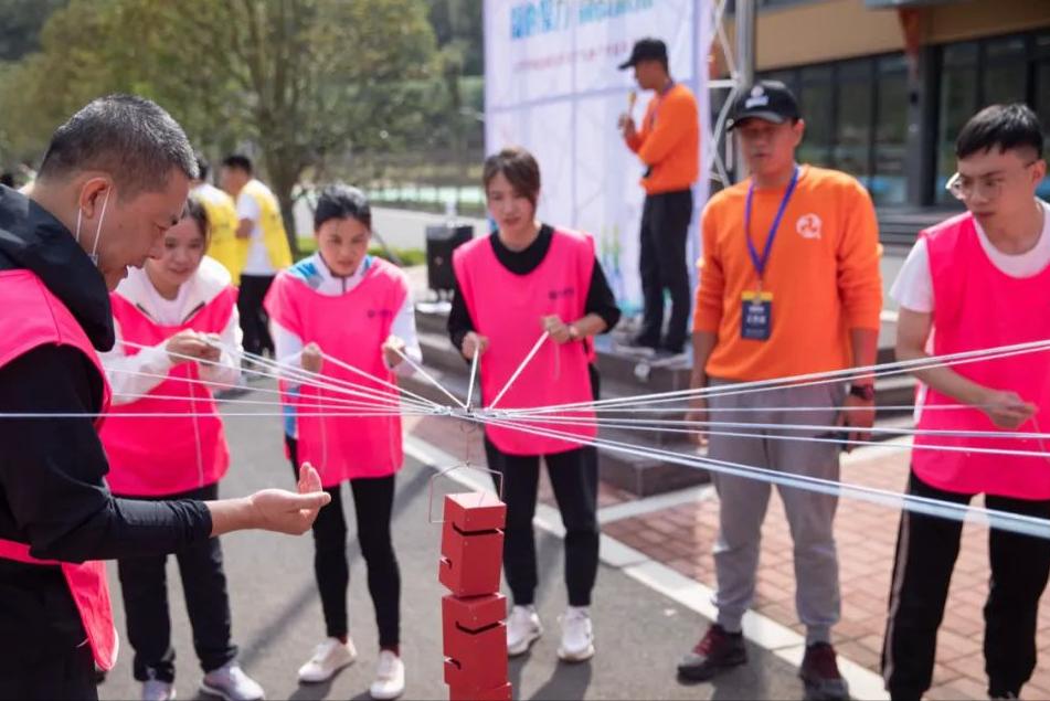 值得去的团建拓展推荐,团建最火的十个优雅项目