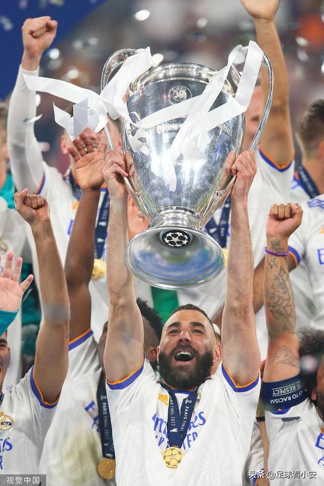 本泽马2022年欧冠之路,18年欧冠卡里乌斯本泽马