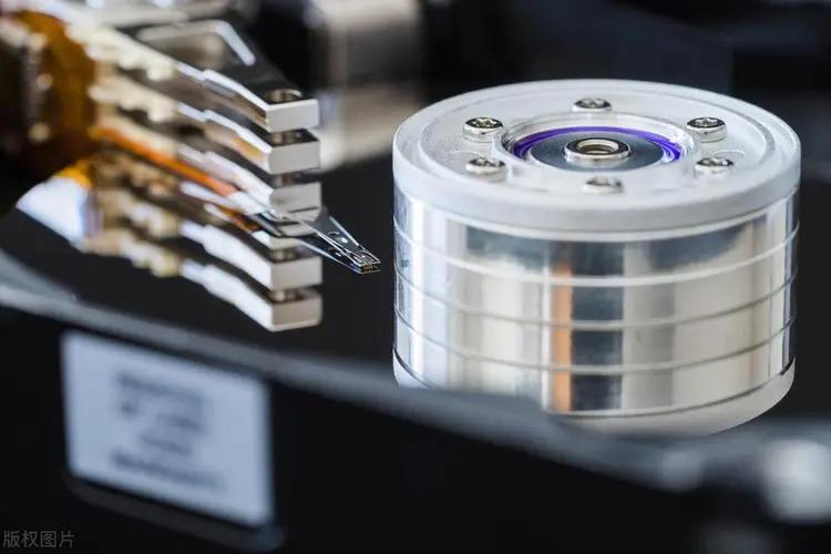 硬盘有文件损坏什么原因,硬盘瑕疵和丢失多少算坏了