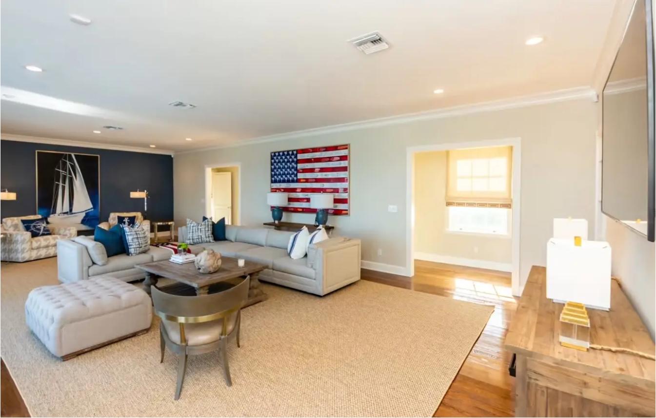 每月195,000美元就可以享受特朗普家庭海滩别墅