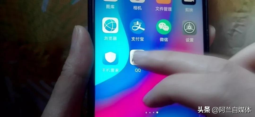 微信对方正在输入但是没收到消息,发微信时显示对方正在输入怎么关