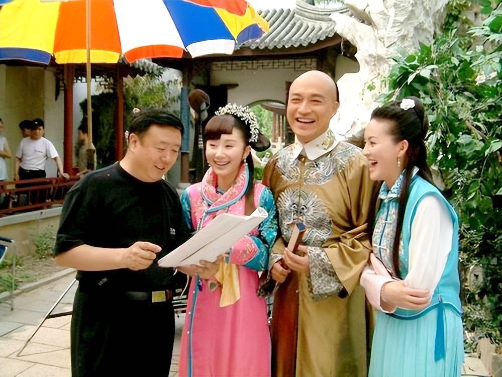 尤小刚与田歌离婚30年:他三婚娶小妻子64岁做父亲,她至今单身