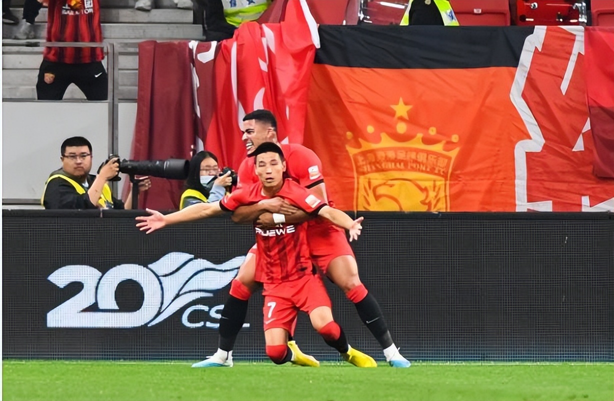 武磊回击鲁能完整视频,武磊回击国足视频