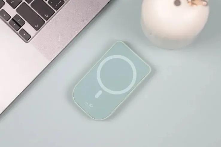 iPhone12、13可以磁吸充电，你该不会是最后一个知道的吧