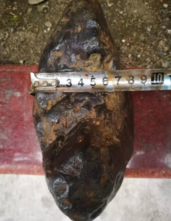 陨石坠落地点在哪里,寻找陨石坠落的地方