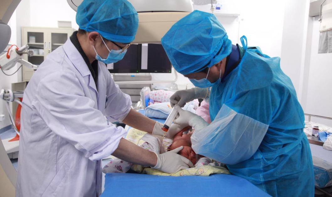 孩子突然出现咀嚼吞咽困难,小孩吃米饭老噎着怎么回事