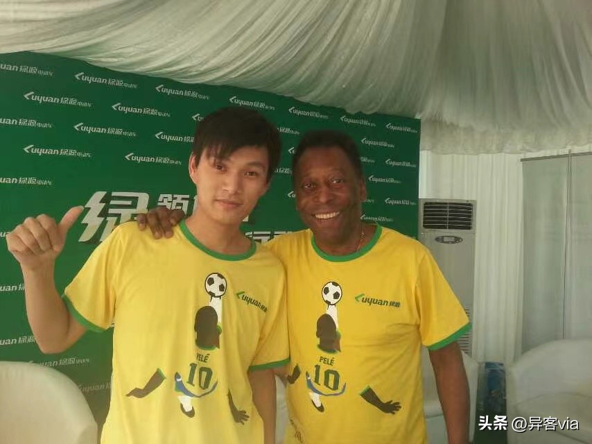 贝利传奇球星,回顾贝利传奇人生