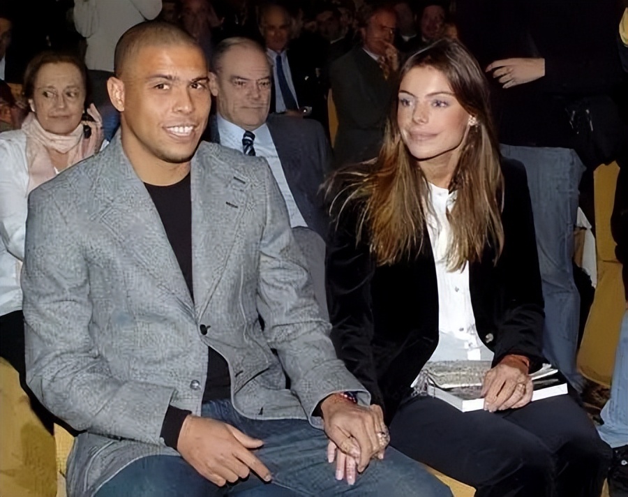 罗纳尔多金发,金发女神罗纳尔多