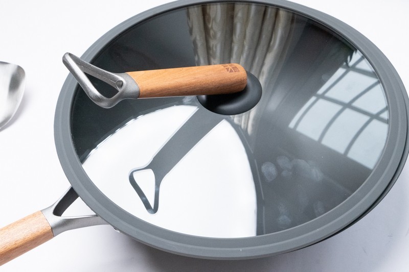 三禾窒氮轻铁锅,中康铁锅好还是三禾铁锅好