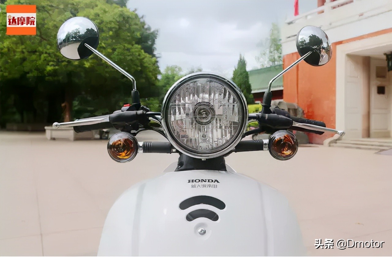 你觉得燃油车好还是新能源车好,新大洲本田125踏板2022年新款