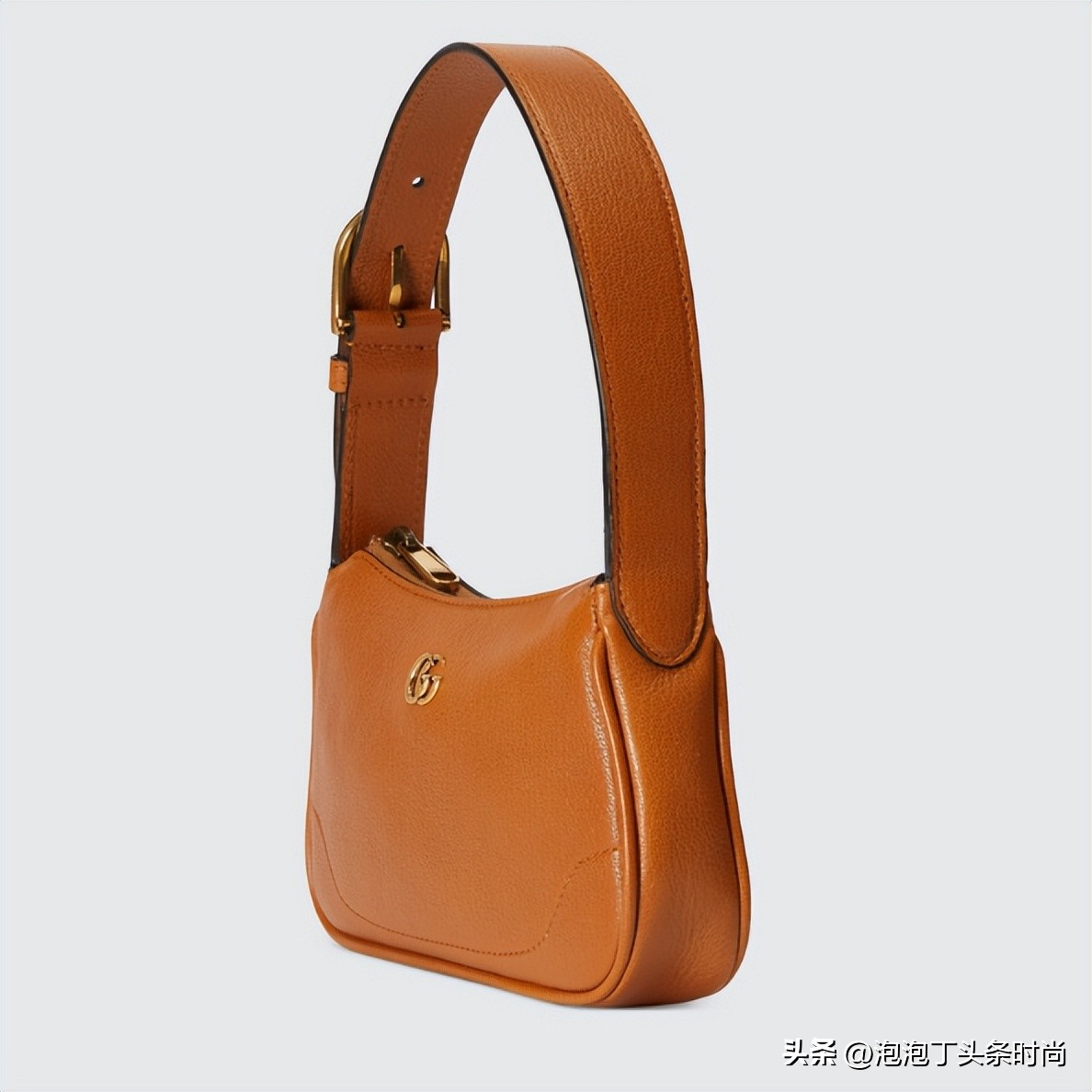 今年秋冬流行什么款式的包包,2019秋冬流行怎样的大牌包包