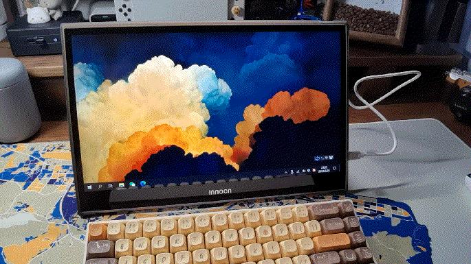 便携显示屏能干什么呢,一块屏幕可以干什么