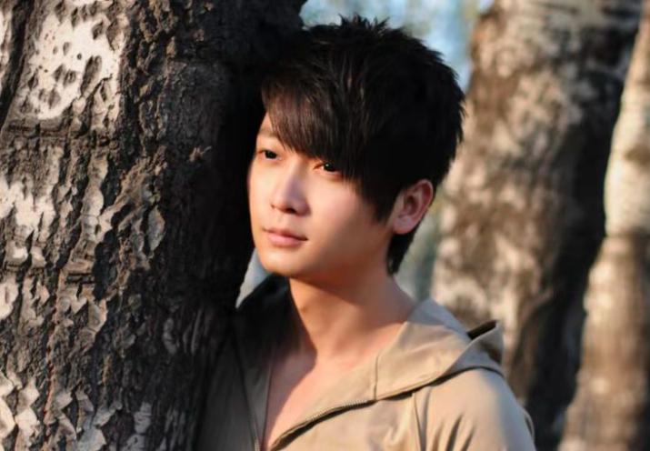 10大古早网络歌手现状：被判刑、22岁去世、患精神病，青春散场了