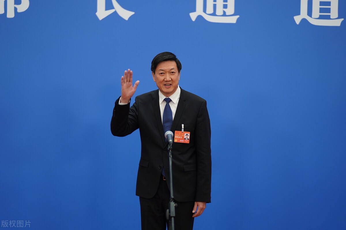 国家体育总局局长谈反腐,体育总局副局长谈国足