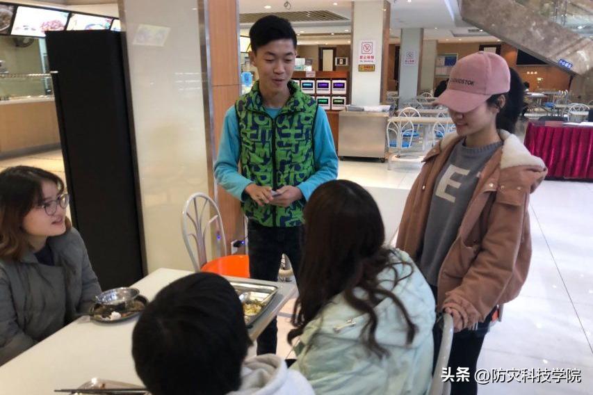 小学生参观防灾减灾教育馆,参观防灾减灾教育馆的感受