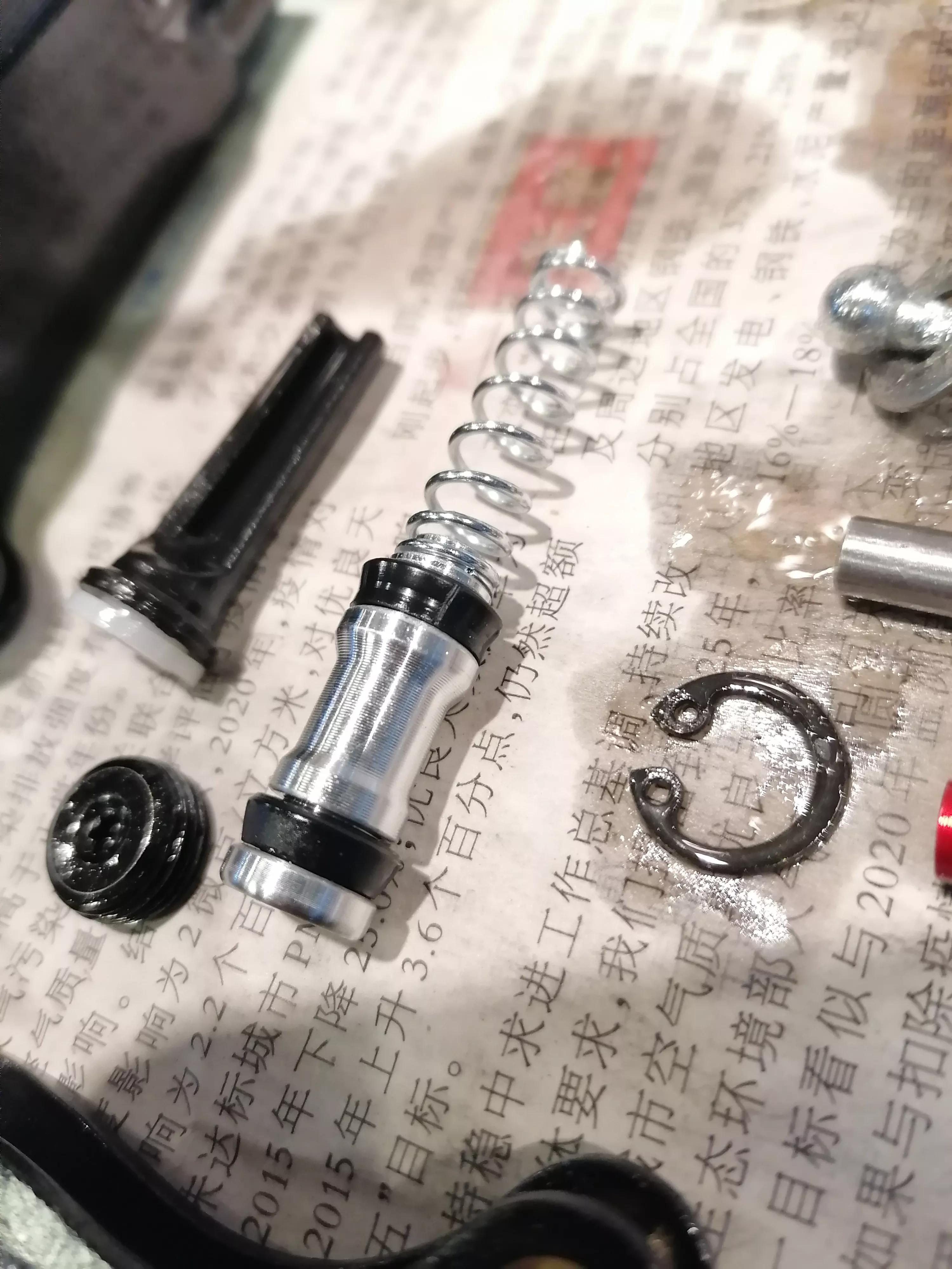 油压碟刹为什么不蹭碟,油压碟刹制动失灵有什么原因