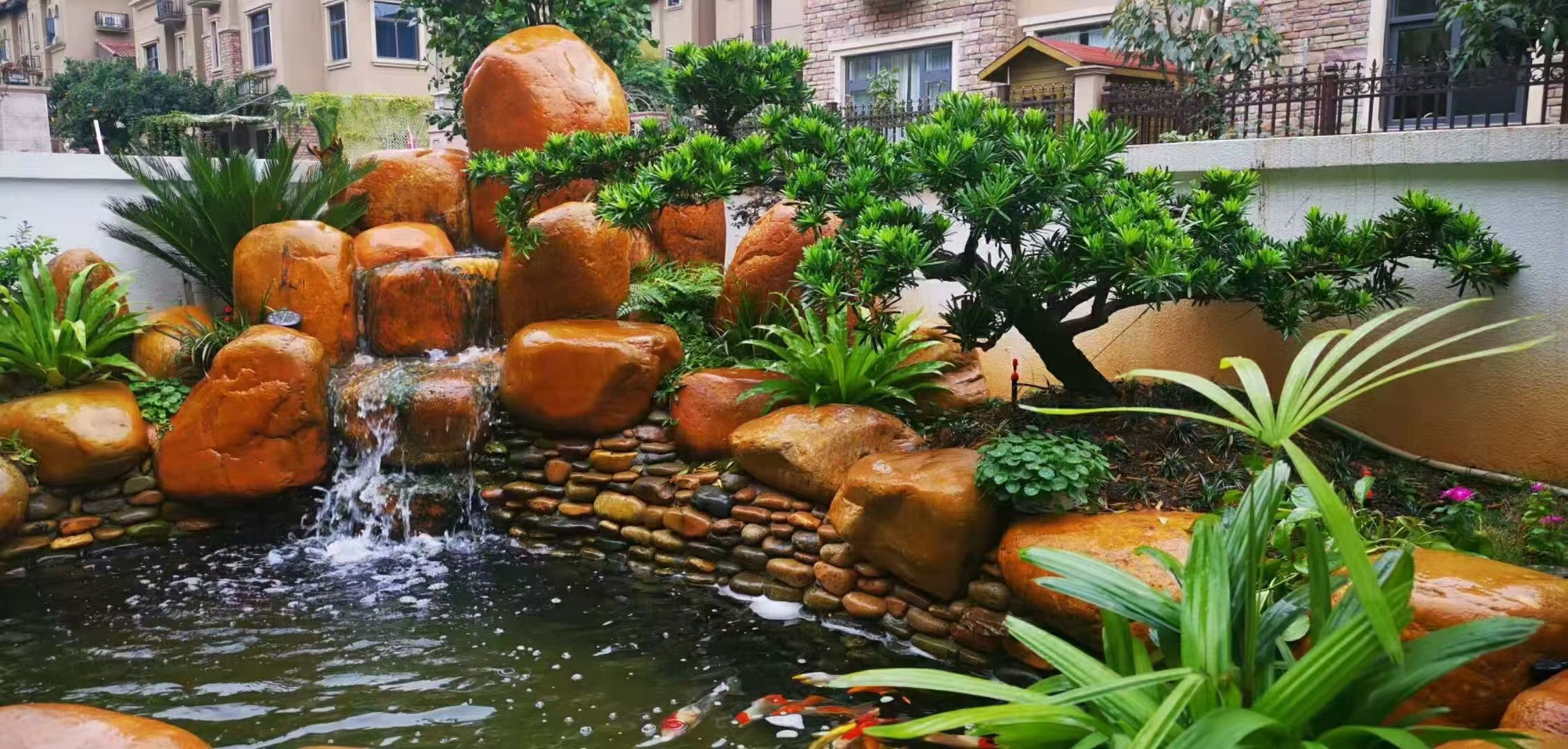 黄蜡石原石产地,黄蜡石在什么地方有卖