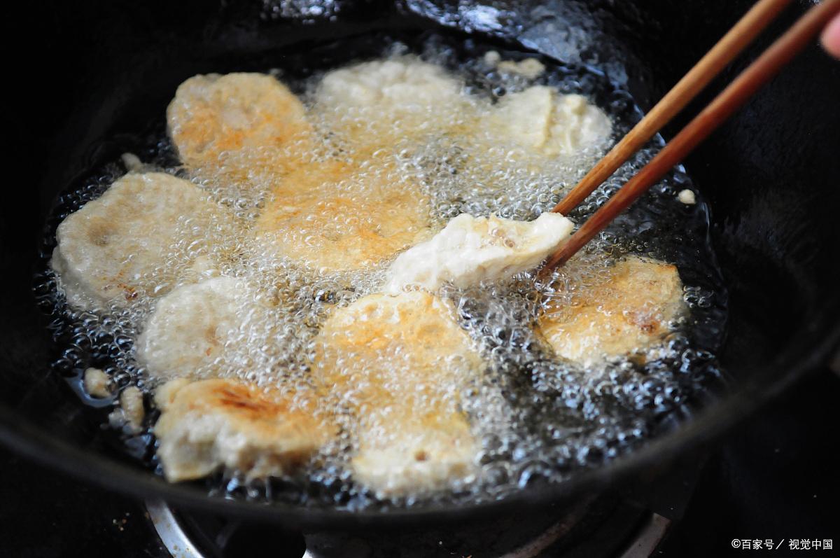 脸不小心被油溅到怎么办,脸不小心被热油溅伤后能修复好吗