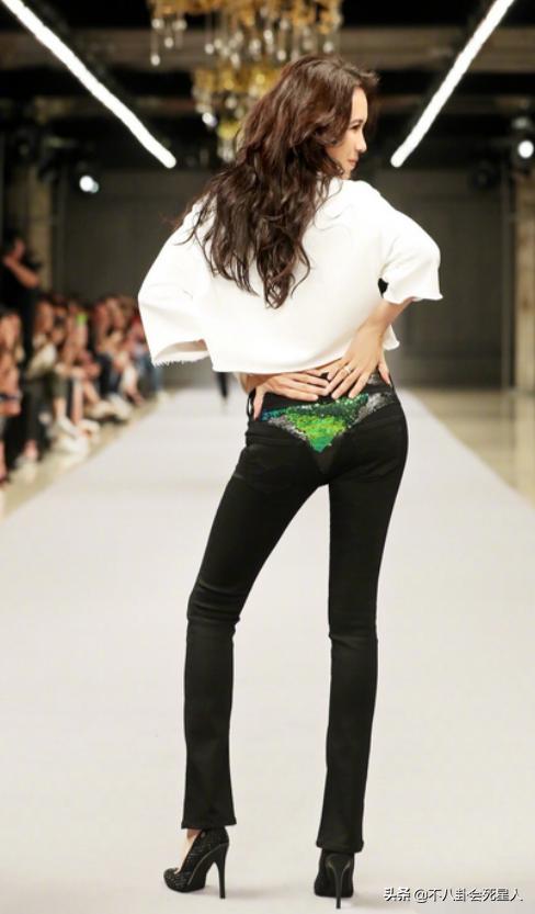 第一眼“丑”，第二眼好看，这7位女星颜值是个谜