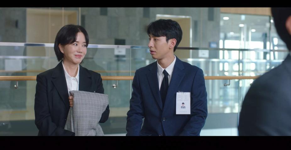 隐忍20年，她终于发疯了