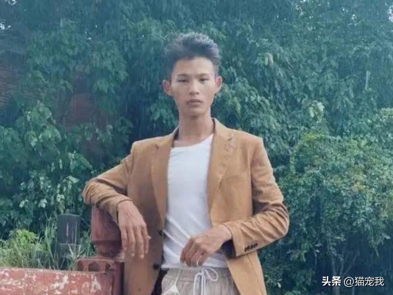 网红陆仙人，从披床单，穿编织袋到走国际T台，仅用三年，你信吗