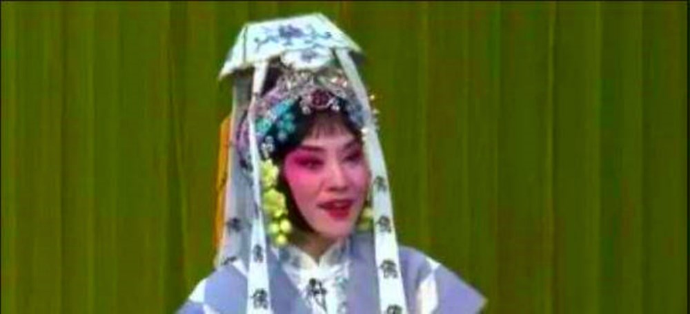 唱青藏高原的李娜为什么出家,出家的李娜是唱青藏高原那个人吗