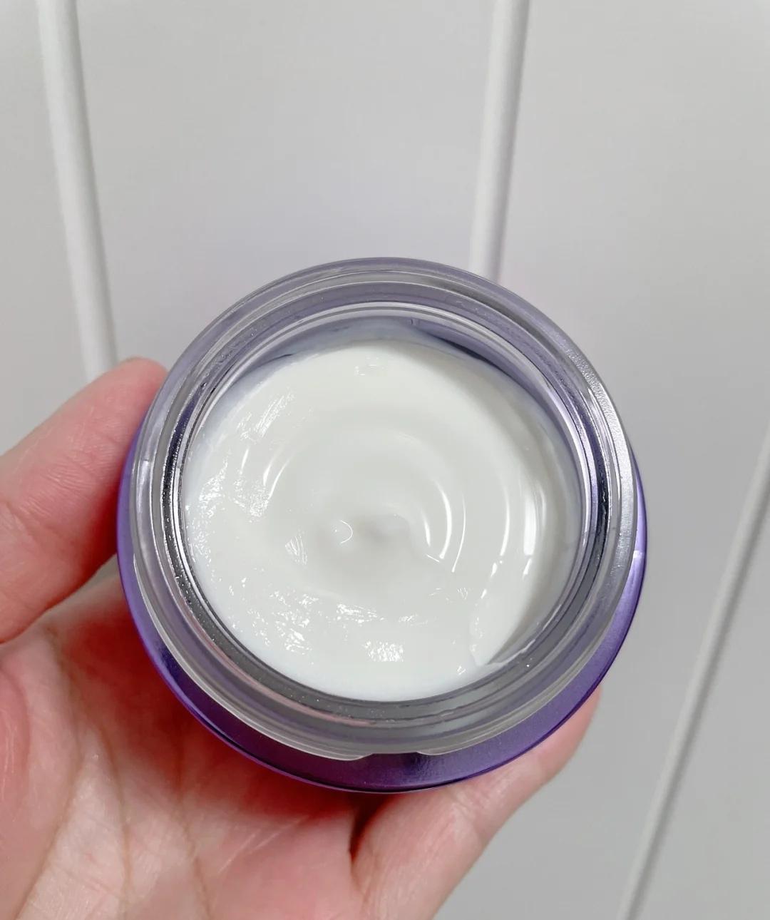 兰蔻vs雅诗兰黛眼霜测评,30岁用雅诗兰黛还是兰蔻护肤品