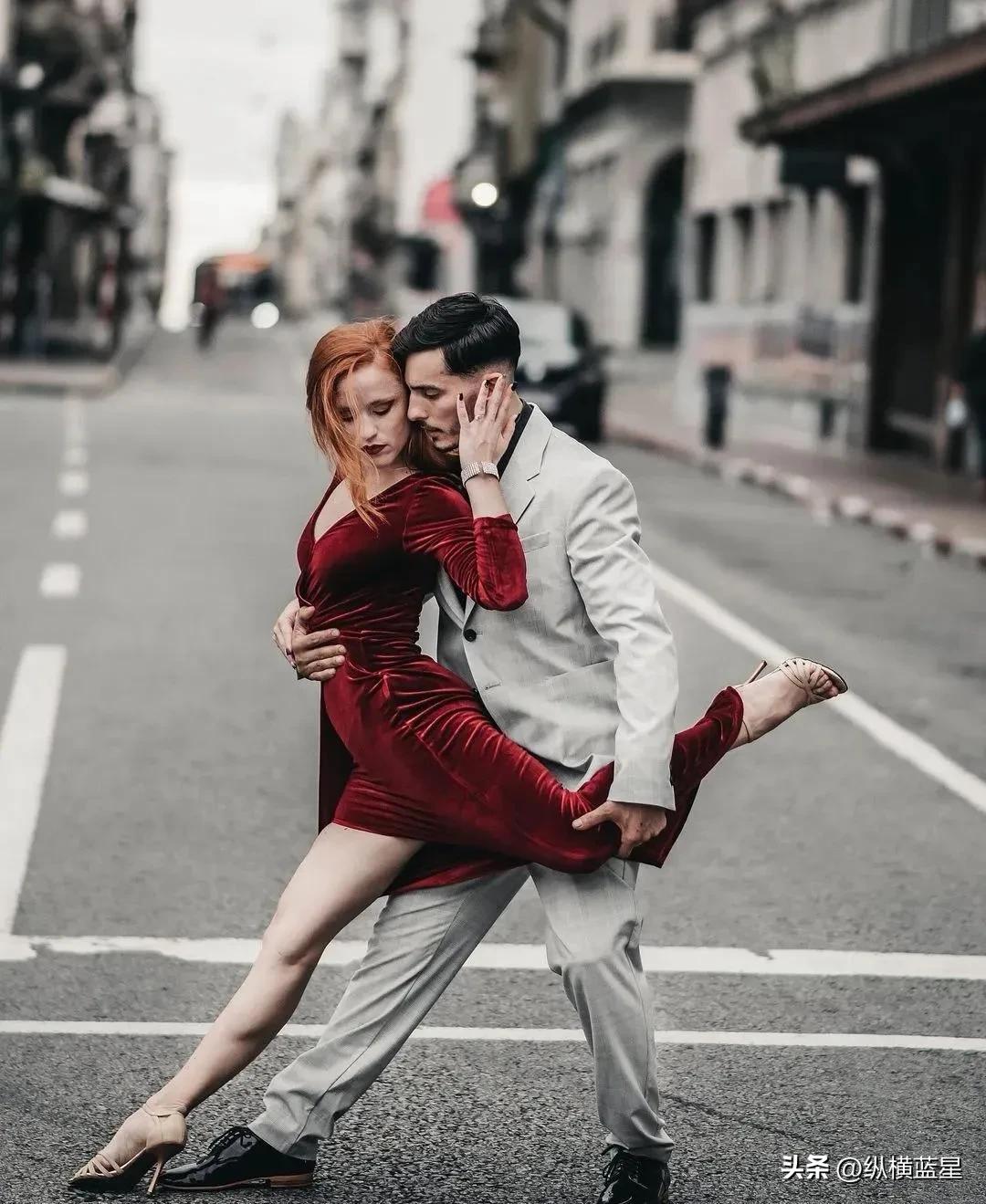 雄鹰展翅好还是站立鹰好,雄鹰vs阿根廷