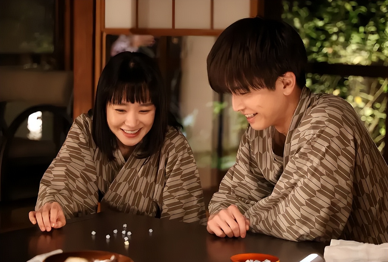 集集毁三观，果然尺度剧还得看岛国