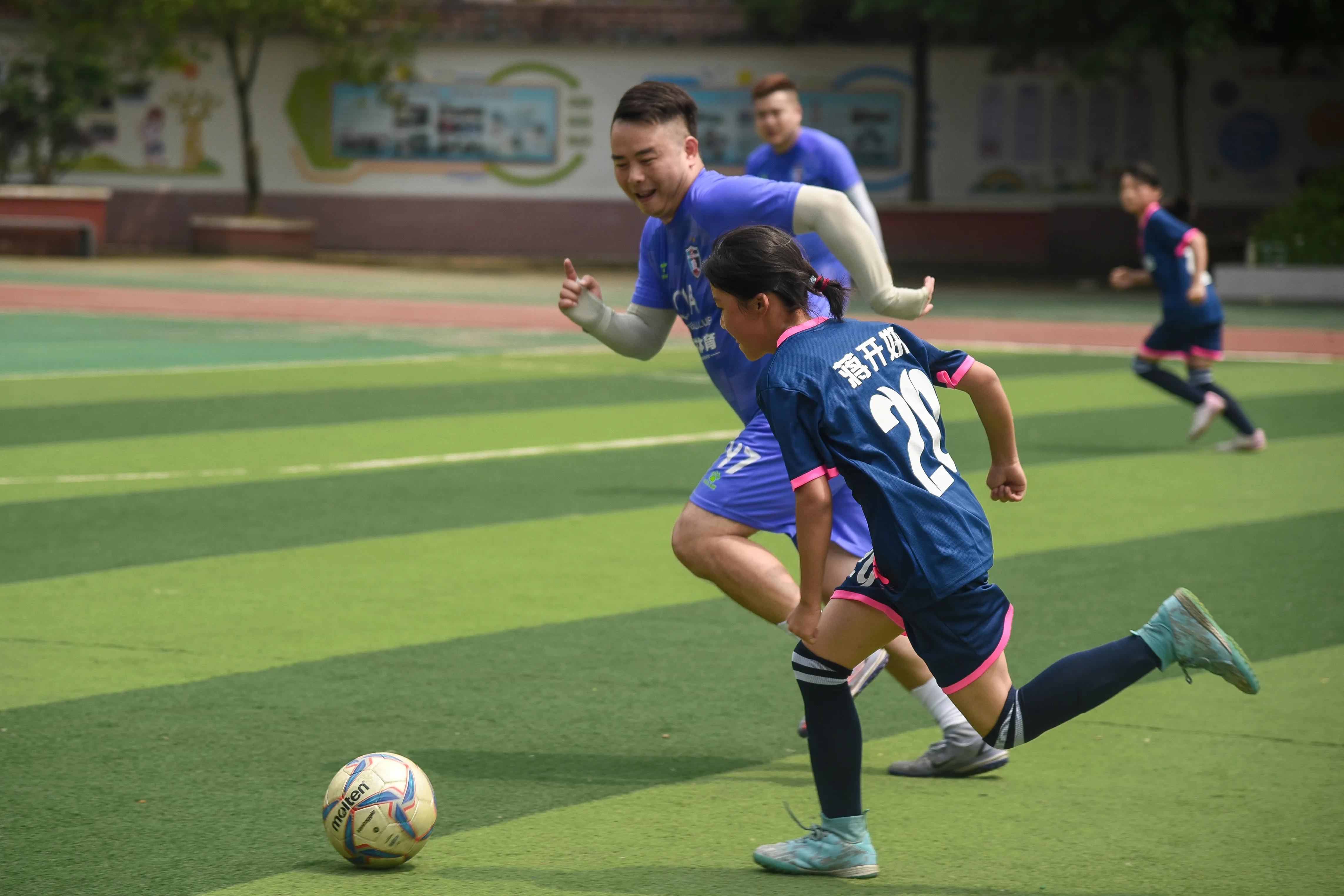 重庆战友俱乐部,重庆战友足球俱乐部